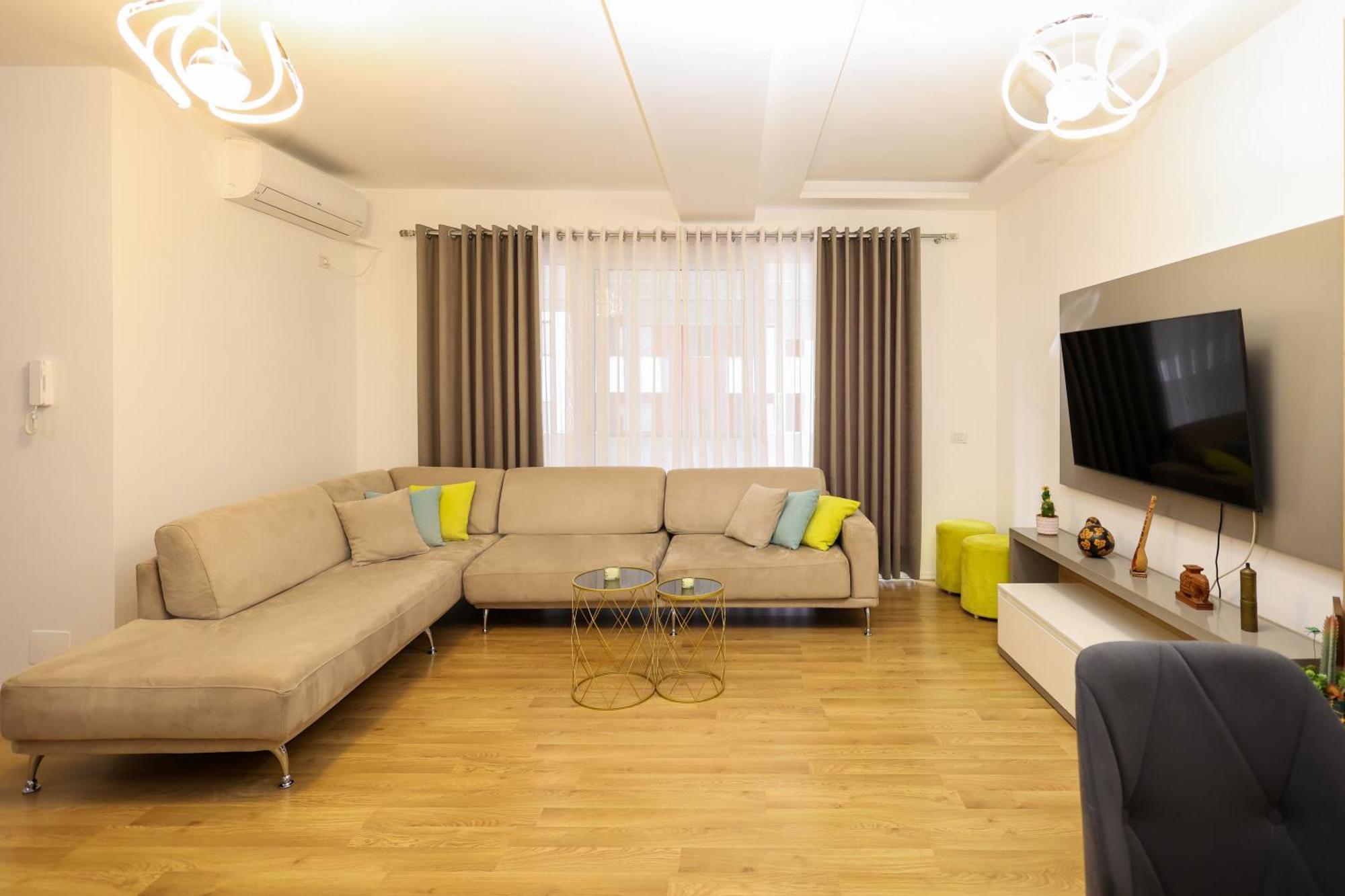 Romina Apartment Berat Exterior photo