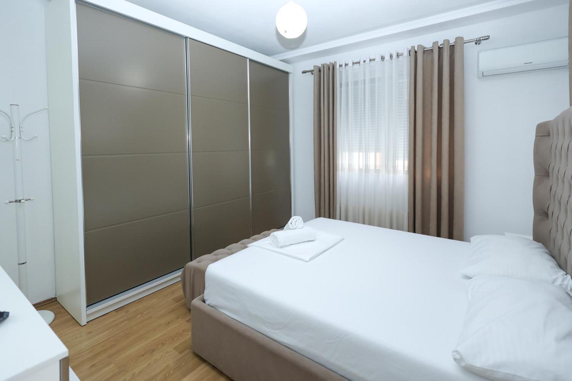 Romina Apartment Berat Exterior photo